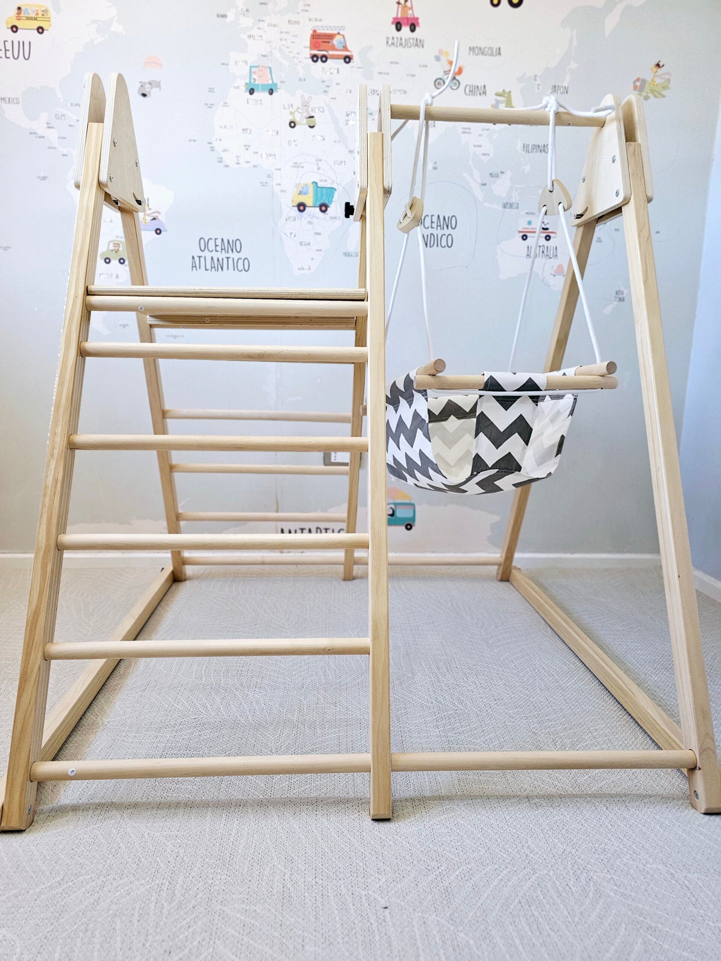 PliegaPark: Diversión sin Límites y Espacio Optimizado.