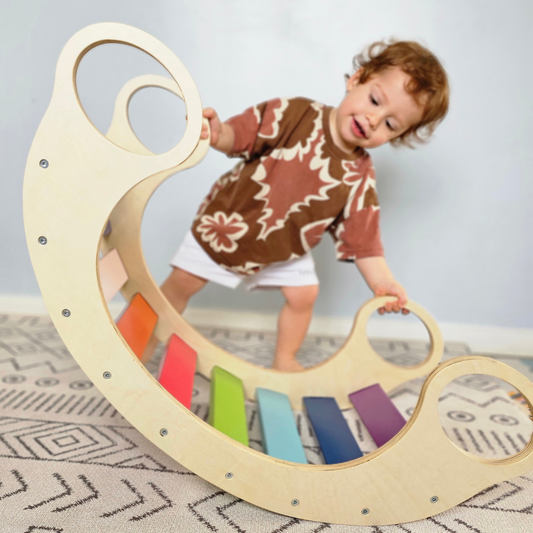 Balancín waldorf - juego educativo para pequeños exploradores.